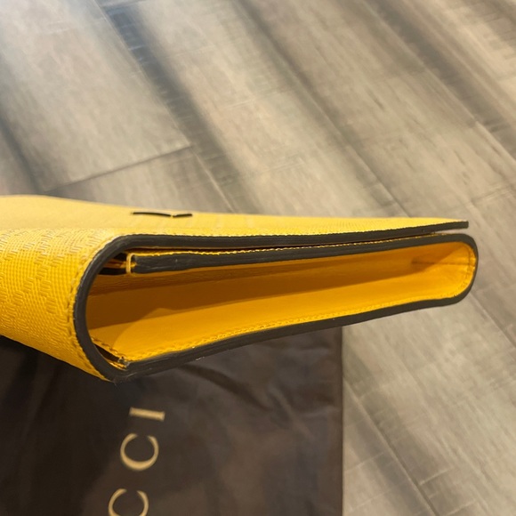 Gucci Bright Yellow Diamante Leather Large Flap Clutch - Picture 2 of 13
